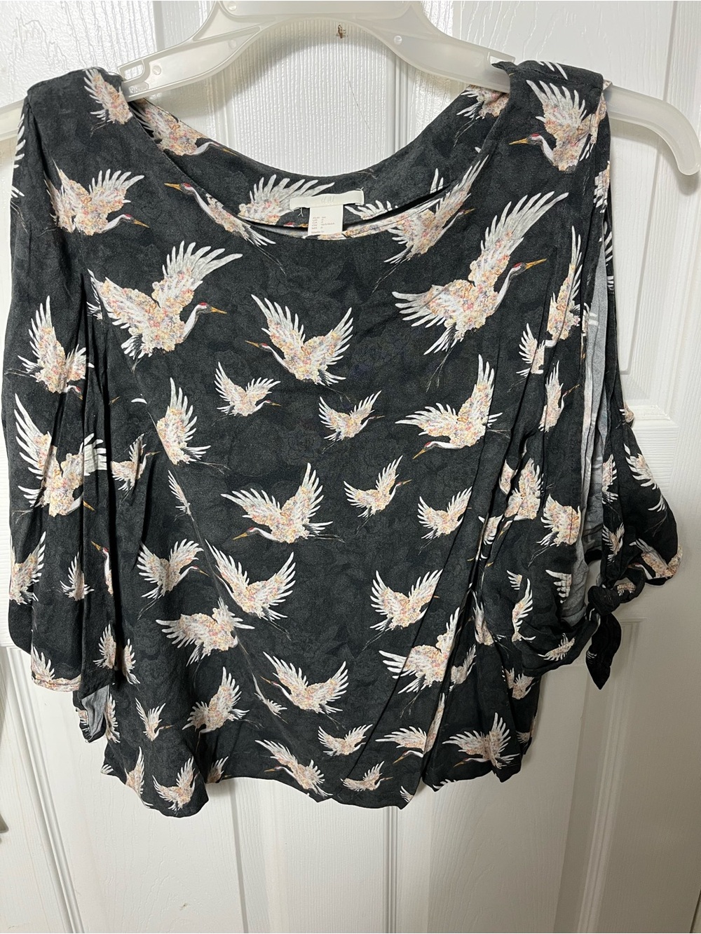 H&M Black Crane Bird-Print Cold-Shoulder Blouse Size 6